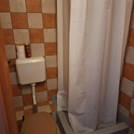 Fenyo Panzio Bed & Breakfast