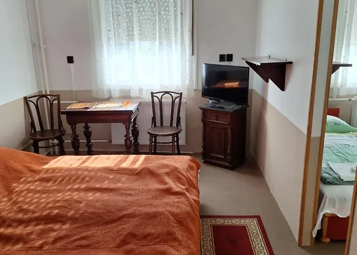 Bed & Breakfast Fenyo Panzio 3*