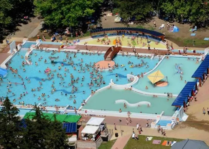 Fenyo Panzio 3* Mezokovesd