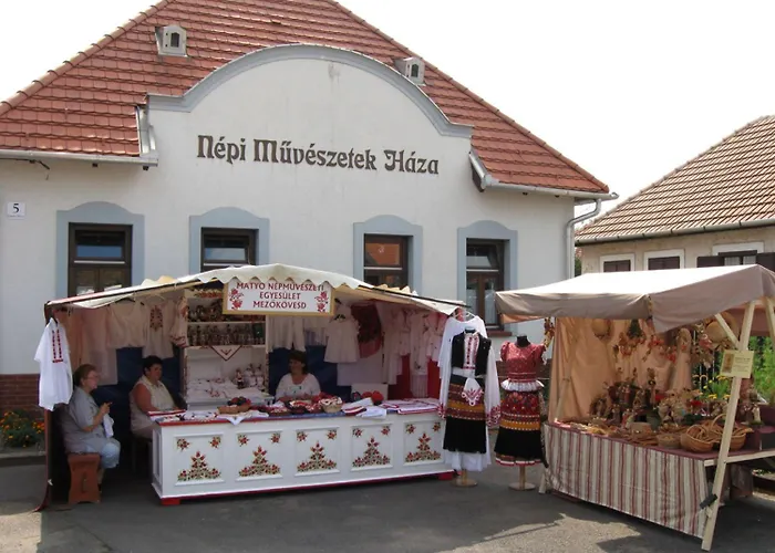 Bed & Breakfast Fenyo Panzio Mezokovesd