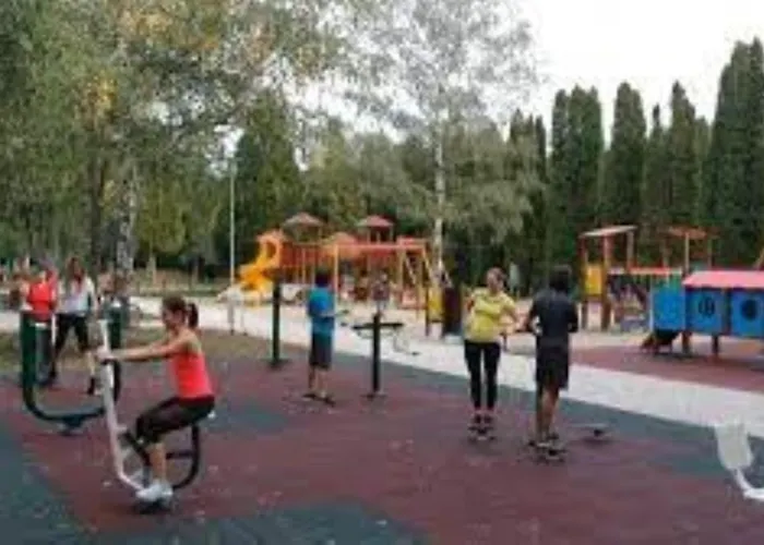 Fenyo Panzio Bed & Breakfast