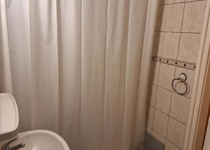 Fenyo Panzio Bed & Breakfast